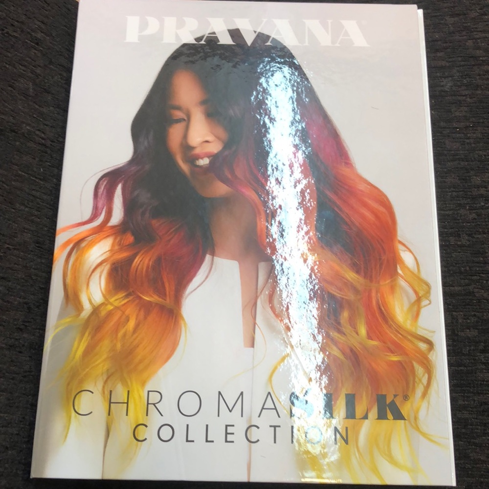Pravana color swatch book